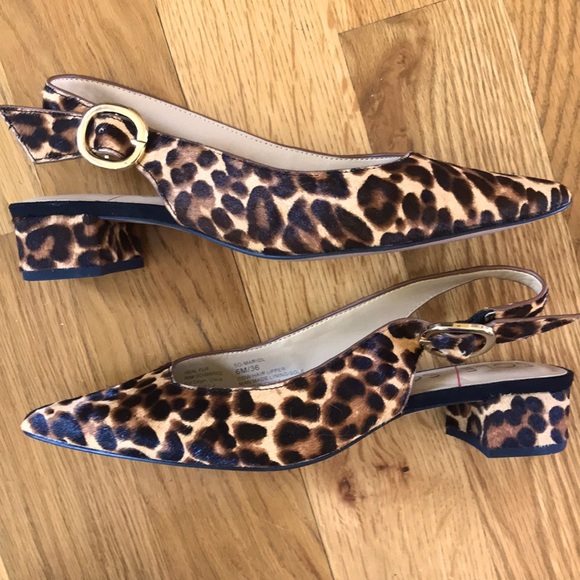 Slingbacks with faux leopard hide. - Picture 2 of 3